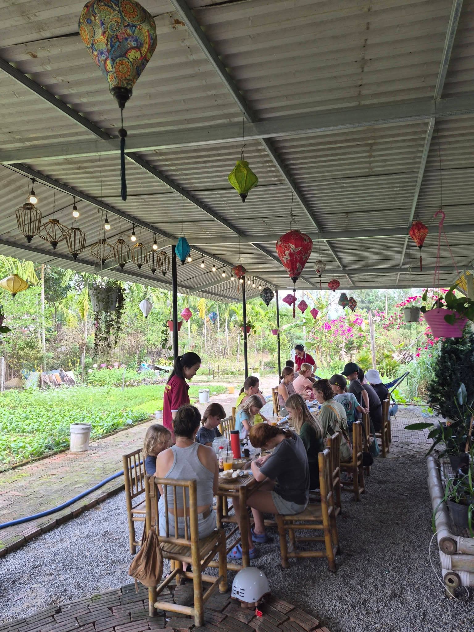 Bong Farm Restaurant — photo 5